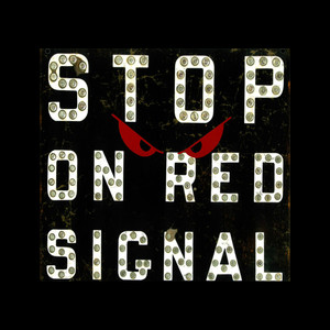 Stop On Red Signal (Explicit)