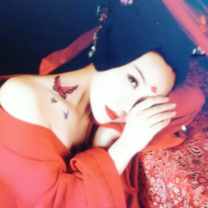 梦西西 - 一笑了之 (深情女声版)