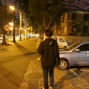 我不相信终点是南墙