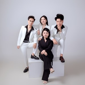 两个小妹两个郎 (伴奏)