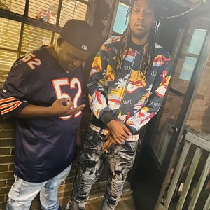 GO DOWN (feat. (smbg) fat tony) (Explicit)