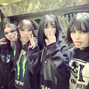 Show me (feat. Tazzsounfair) (Slowed + Reverb) (Explicit)