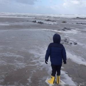 WINTERTIME LOVE (feat. Trapitta) (Explicit)