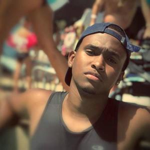 Close 2 U! (Explicit)