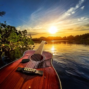 Guitar Reflections: Soothing Melodic Bliss