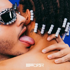 Mão na Nuca (Explicit)