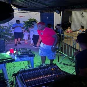 # TROPA DO MANO x QUEM DERA KKK