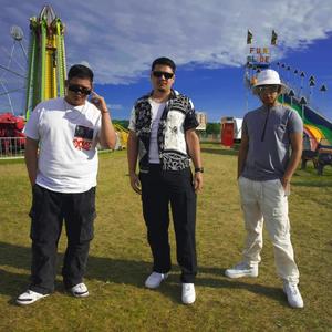 SPANISH MAMI (feat. MvpLaMelodia & El Nene Mucho Flow) (Explicit)