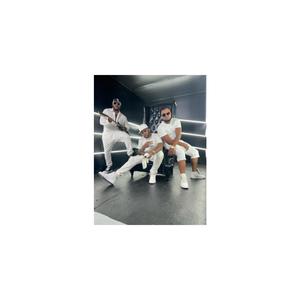 3 PIECE RELOADED MR. RIGHT NOW
