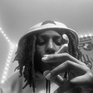 basic shxt (feat. prod.Gio) (Explicit)