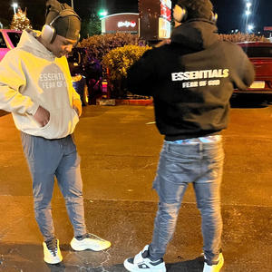 Hotnikka (feat. Qwan kurry) (Explicit)