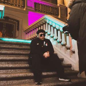 Contigo (Carro) (feat. Bayriton) (Explicit)