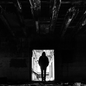 Otneseni ot vihyra (feat. Harizma & Sunheart) (Explicit)