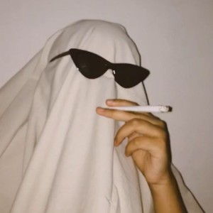 Right now x fantasma (Explicit)