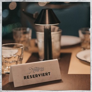 Reserviert (Explicit)