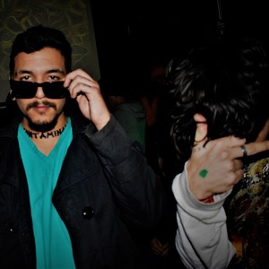 Nadando (feat. Leixaan) (Explicit)