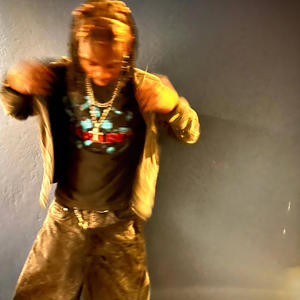 *M1LK4H0L1C* (Explicit)