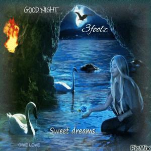 ˈôlˌwāz hī #ps5controller (Explicit)