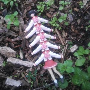 chains from my waist (feat. boolymon) (Explicit)