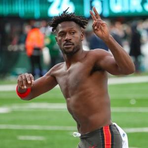 shirt off (feat. sixteen & Lil O) (Explicit)