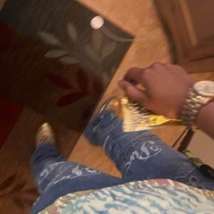 paint me black n orange (Explicit)