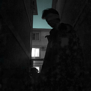 Создали движение против себя