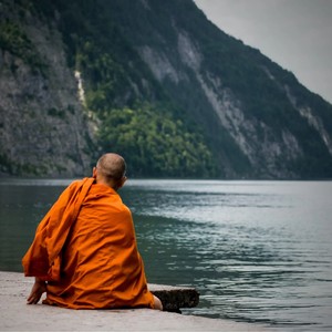 Nas Calmas de um Monge