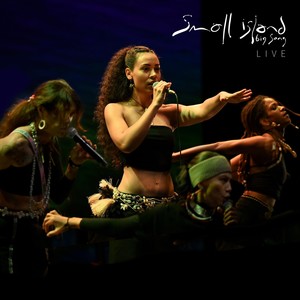Aoka (Small Island Big Song) [feat. Tarika Sammy] (Live)