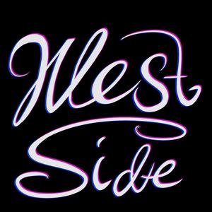 霓虹灯下的狂欢