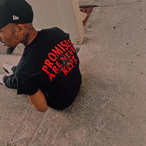 Cuzzy Flo (feat. Raccz16x) (Explicit)