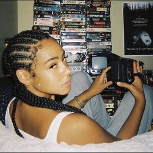 Pretty Girls (Explicit)