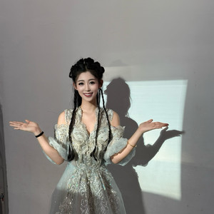 白龟湖畔草坪欢歌