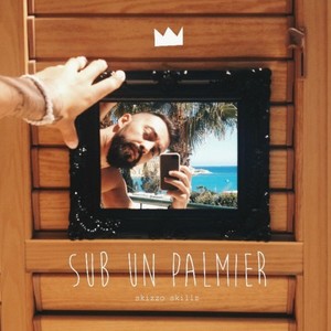 Sub un palmier