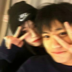 冲破黑暗，你就是光