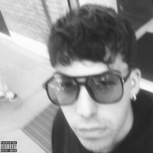 CALI IN STANZA (Explicit)