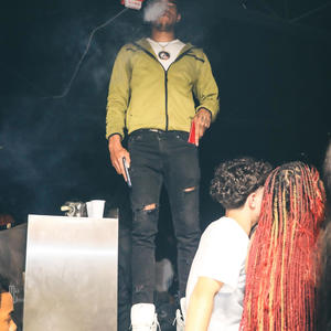 1/1 (Lost Filez) (feat. 5tikkz) (Explicit)