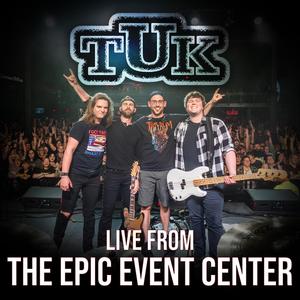 Cool Kids Club (Live)