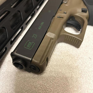 Give it Up (feat. Leeskoobillz) (Explicit)