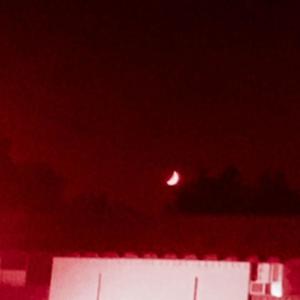 The red moon i didn't want her to find out about EP (Explicit)