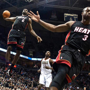 The heat (feat. Almightymelo) (Explicit)