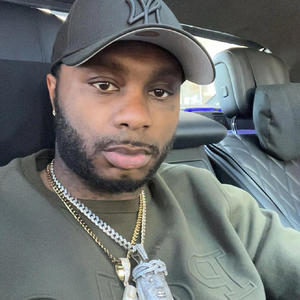 she's a wannie ladii (Explicit)