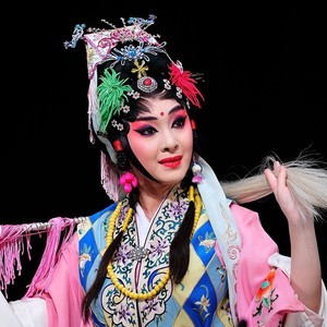 川剧《思凡》沈铁梅