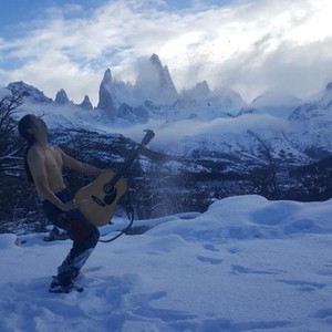 希望这个冬天不会太冷