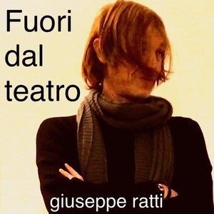 Fuori dal teatro