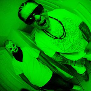 Crushed bones (feat. misfit soto, slick talkin petey & joey solano) (Explicit)