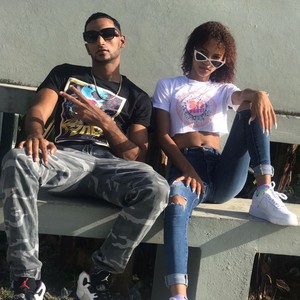 Me extraña(feat. loanyi mas flow)