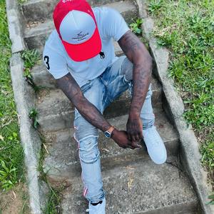 Glocc On My Waist (Broad Day) (Explicit)