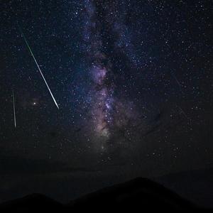 Sifi (feat. LaKaydee) (Explicit)