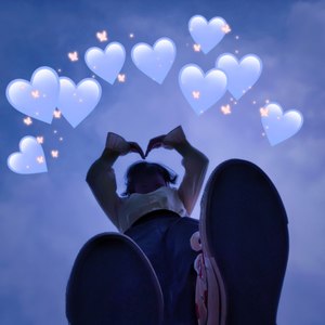 爱的底色 (伴奏)