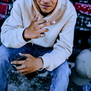 ALARAKO (feat. Louis Producer)